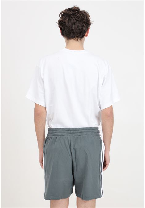 Shorts da uomo verde con logo cucito in contrasto ADIDAS PERFORMANCE | IX2371.